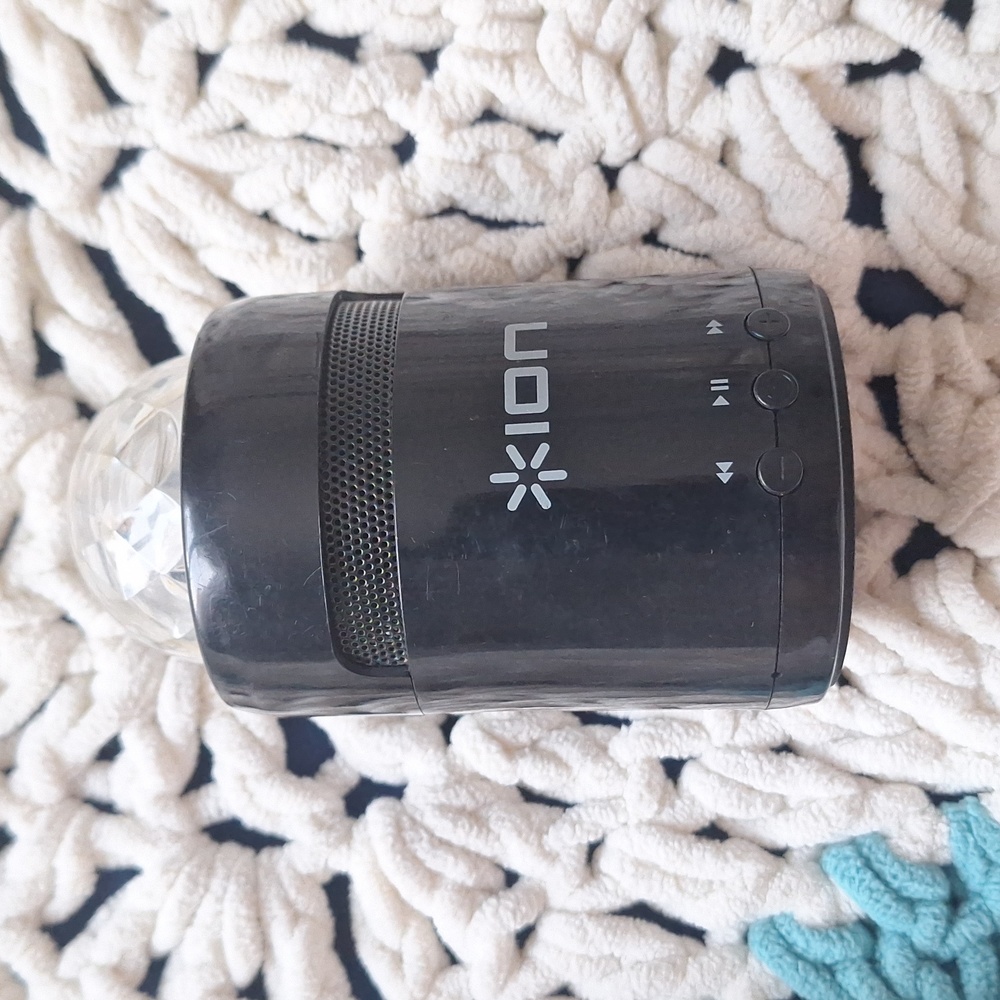 Bluetooth speaker